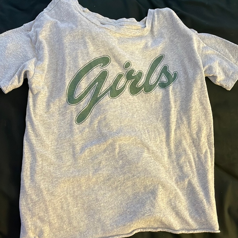 “GIRLS” T SHIRT (INSPIRED BY FRIENDS TV SHOW)